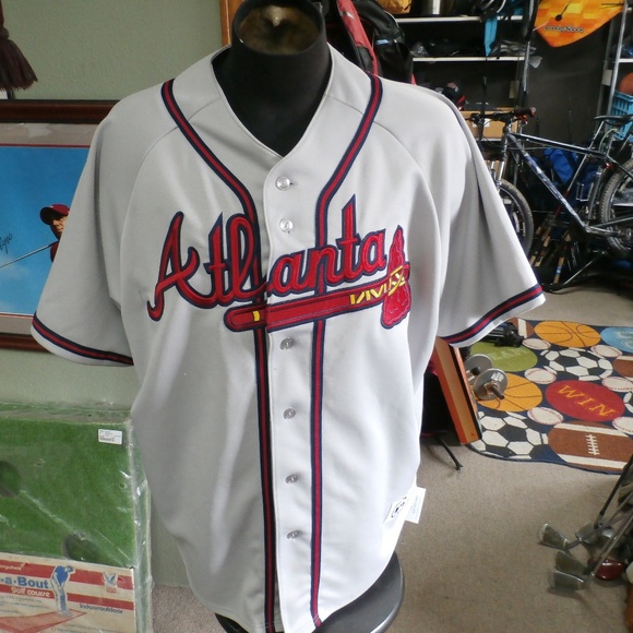 gray braves jersey
